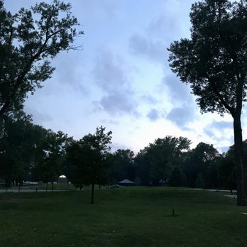 Elkhorn Crossing Recreation Area - A nice evening sunset during the summertime. - Campgrounds Near Me - Valley, Nebraska
