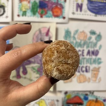 Kelly Latte's - Cinnamon Sugar donuts - Coffee & Tea Near Me - Kent, Washington Kelly Latte's - Cinnamon Sugar donuts - Coffee & Tea Near Me - Kent, Washington