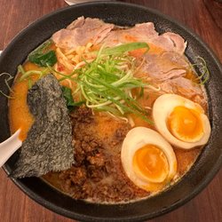 Fou Fow Ramen - Tan tan men ramen