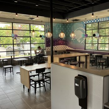 Taco Bell - dining room - Fast Food Near Me - Reston, Virginia Taco Bell - dining room - Fast Food Near Me - Reston, Virginia