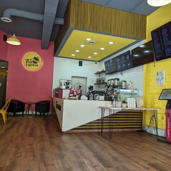 Tea Ninja - Interior - Bubble Tea Near Me - Ann Arbor, Michigan