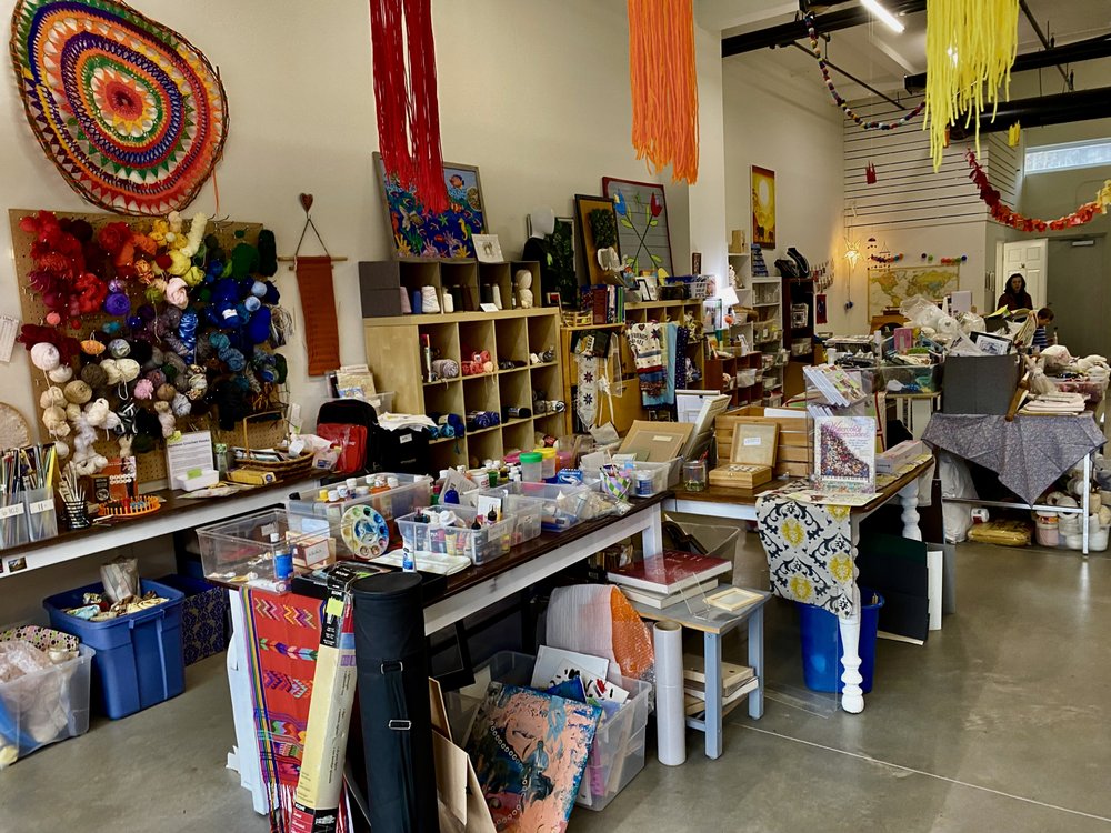 THE SCRAPPY ELEPHANT Updated October 2024 13 Photos 1745 Allied