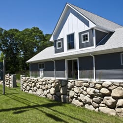 Charlestown Wine & Spirits