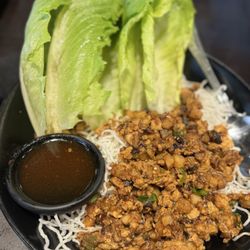 P.F. Chang's - Chang's Chicken Lettuce Wraps