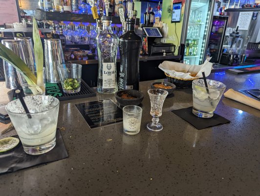 Xclusive Taqueria Moderna by null