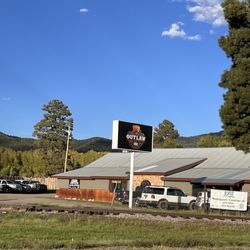 OUTLAW BBQ COMPANY - Amazing Barbecue!!!