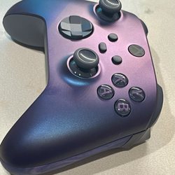 Best Buy - Denton - STELLAR SHIFT!   It's color changing with custom rubber grips!