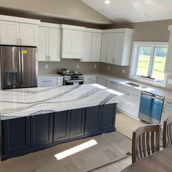 HCH Interiors - Beautiful Cambria countertops!