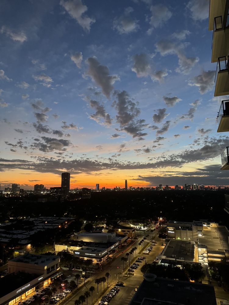 THE DRISCOLL AT RIVER OAKS Updated October 2024 19 Photos 1958 W