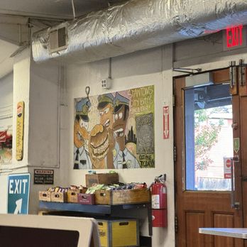 Stanton's City Bites - Entry way, very vintage feels - Burgers Near Me - Houston, Texas