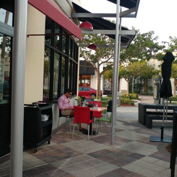 Mama Asian Bistro - Outside dining area - Sushi Bars Near Me - Coconut Creek, Florida Mama Asian Bistro - Outside dining area - Sushi Bars Near Me - Coconut Creek, Florida