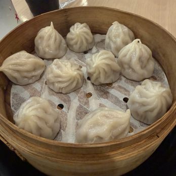 Dagu Rice Noodle - E18 Mini Soup Dumplings 南翔小笼包 - Noodles Near Me - Doraville, Georgia Dagu Rice Noodle - E18 Mini Soup Dumplings 南翔小笼包 - Noodles Near Me - Doraville, Georgia
