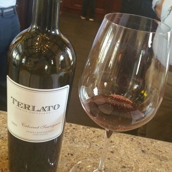 Chimney Rock Winery - 2005 SLD Cabernet Sauvignon - Wineries Near Me - Napa, California