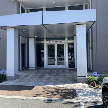 Elevate Massage And Wellness - Entry - Massage Therapy Near Me - Tustin, California Elevate Massage And Wellness - Entry - Massage Therapy Near Me - Tustin, California