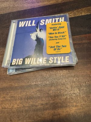 Sweat Records by null