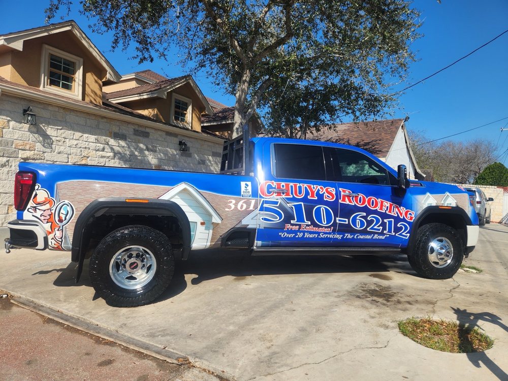Slide of Chuy's Roofing