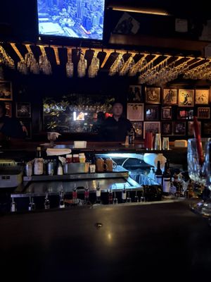 Johnny's Hideaway by null