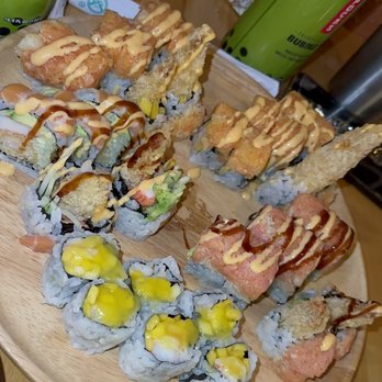 Akino - Shrimp Mango Roll Volcano Roll - Sushi Bars Near Me - Elmhurst, New York