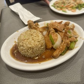 Pho Bayou Restaurant - Honey Glazed Chicken - Vietnamese Near Me - Jean Lafitte, Louisiana