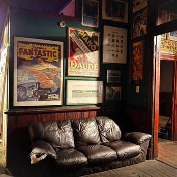Absinthe Room - Rock life each and every day! - Lounges Near Me - Memphis, Tennessee Absinthe Room - Rock life each and every day! - Lounges Near Me - Memphis, Tennessee