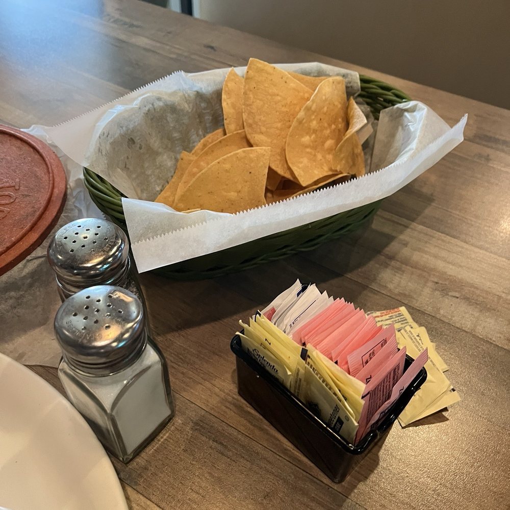 Papi's Mex Grill - What's left of the Chips and salsa - Mexican Near Me - Fresno, California Papi's Mex Grill - What's left of the Chips and salsa - Mexican Near Me - Fresno, California