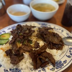 #39 rice plate with beef