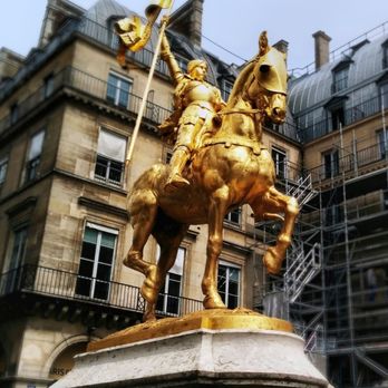 Statue de Jeanne d'Arc - Statue of Joan of Arc - "When the days are cold, and the cards all fold, and the saints we see are all made of gold." - Landmarks & Historical Buildings Near Me