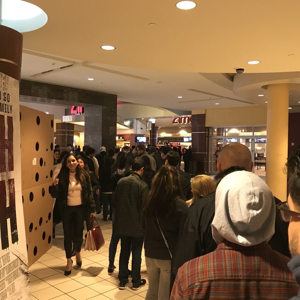 AMC Tysons Corner 16 - Cinema Near Me - Mclean, Virginia