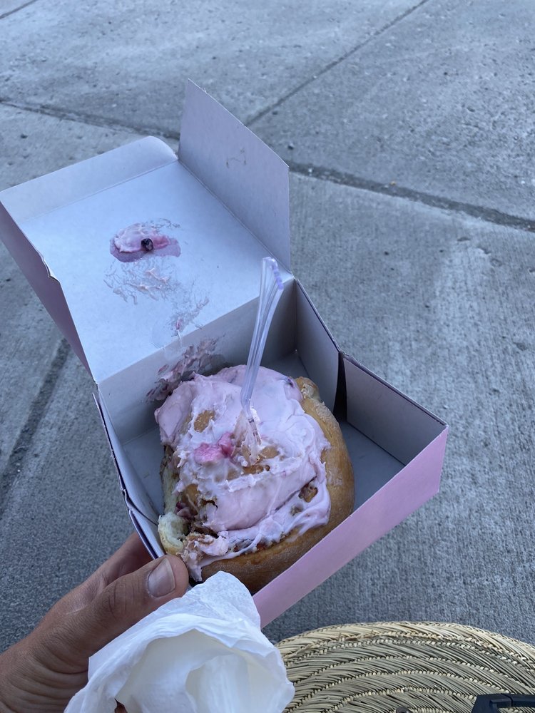 Mary’s Bakery Logo