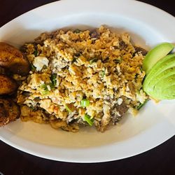 Mojitos Latin Cuisine - Chaufa Mixta Peruana