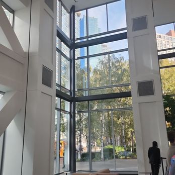 Altice - Lobby - Internet Service Providers Near Me - Long Island City, New York
