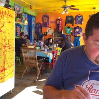 Cafe Rae - Small bright and clean - Breakfast & Brunch Near Me - San Clemente, California Cafe Rae - Small bright and clean - Breakfast & Brunch Near Me - San Clemente, California