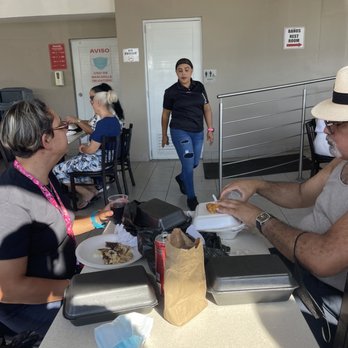 Bebo's BBQ - Rude lady who mistreats tourists. - Barbeque Near Me - Carolina, Puerto Rico Bebo's BBQ - Rude lady who mistreats tourists. - Barbeque Near Me - Carolina, Puerto Rico