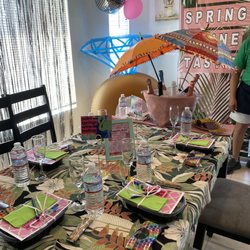 Palm Springs Wine Tasting - Table of our Bach party!