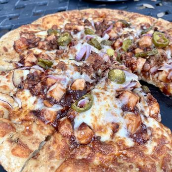 Pie House - Pizza Near Me - Graford, Texas