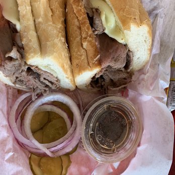Milo's Tavern - Hot roast beef sandwich - Bars Near Me - Saint Louis, Missouri Milo's Tavern - Hot roast beef sandwich - Bars Near Me - Saint Louis, Missouri