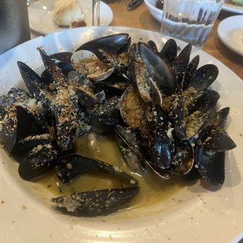 La Rocca Osteria - Mussels andclams - Italian Near Me - Montclair, New Jersey La Rocca Osteria - Mussels andclams - Italian Near Me - Montclair, New Jersey