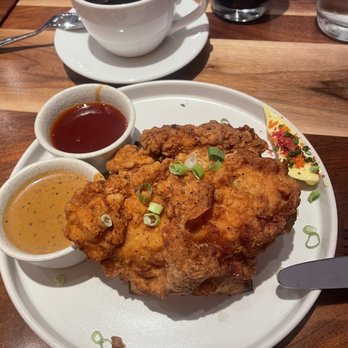 Unconventional Diner - Chicken and waffles - Breakfast & Brunch Near Me - Washington, DC, District of Columbia