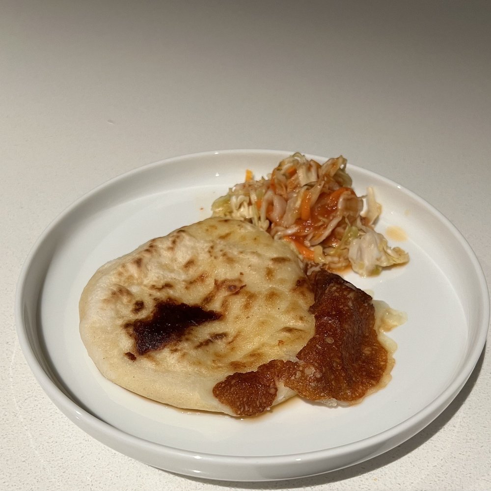 Restaurante El Guanaquito - Pupusa de queso - Salvadoran Near Me - Phoenix, Arizona Restaurante El Guanaquito - Pupusa de queso - Salvadoran Near Me - Phoenix, Arizona