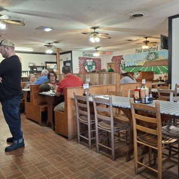 Derrick’s BBQ - Barbeque Near Me - Live Oak, Florida Derrick’s BBQ - Barbeque Near Me - Live Oak, Florida
