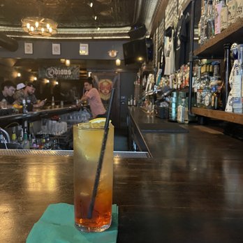The Green Room Tap - a drink on the bar - Cocktail Bars Near Me - Chicago, Illinois The Green Room Tap - a drink on the bar - Cocktail Bars Near Me - Chicago, Illinois