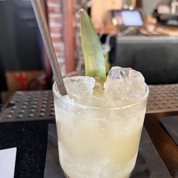 Lucky Belly - Hot Girl Summer cocktail - Bars Near Me - Honolulu, Hawaii