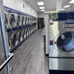 Spinmax Laundromat - SpinMAX Merced's Newest Laundromat