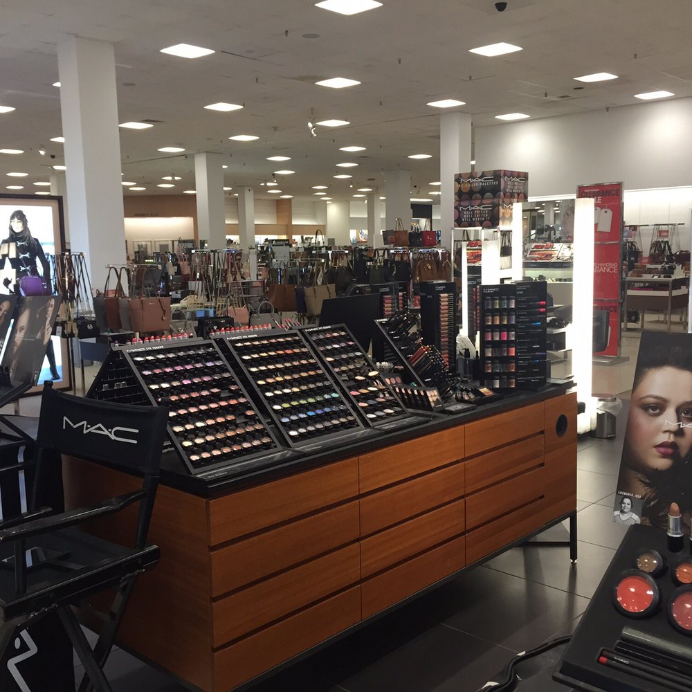 MAC Macy's Northwest Valley River - Makeup Artists Near Me - Eugene, Oregon MAC Macy's Northwest Valley River - Makeup Artists Near Me - Eugene, Oregon