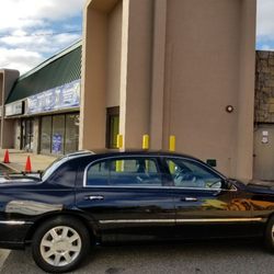 Hicksville Taxi and Airport Service - Hicksville station cab