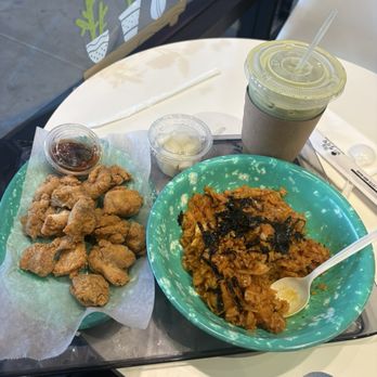 K Bites Boba - The kimichi rice is so good came with my baby the second time. - Bubble Tea Near Me - Los Angeles, California K Bites Boba - The kimichi rice is so good came with my baby the second time. - Bubble Tea Near Me - Los Angeles, California