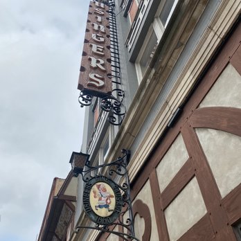 Usinger's - Sign - Meat Shops Near Me - Milwaukee, Wisconsin