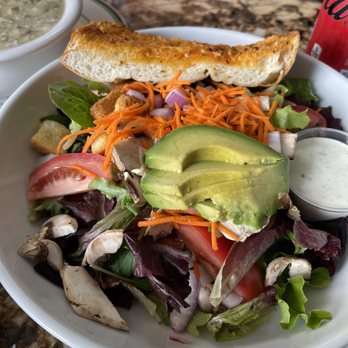 California Pasta - Green Salad - Italian Near Me - Santa Barbara, California California Pasta - Green Salad - Italian Near Me - Santa Barbara, California