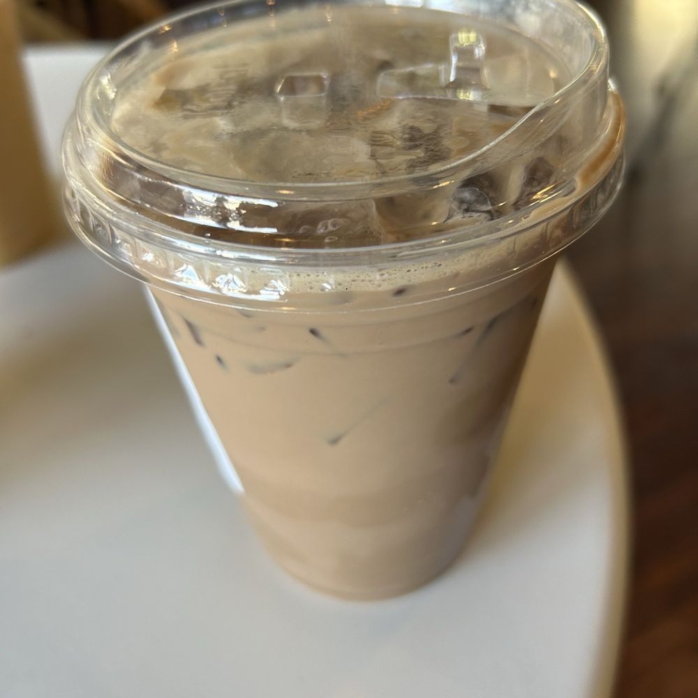 Yonder Coffee - Vanilla Latte - Coffee & Tea Near Me - Northridge, California