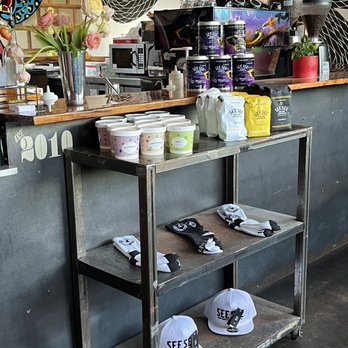 One Moto Cafe - Coffee & Tea Near Me - Portland, Oregon